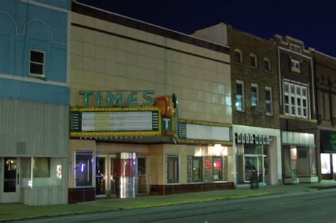 Cinema jacksonville il - 301 Dannys Dr. Streator, Illinois 61364-1181, US. Get directions. Rmc Cinemas | 10 followers on LinkedIn. RMC Cinemas, with Locations in Effingham, Jacksonville, and Waterloo, Illinois. Featuring ...